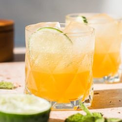 lizziesAxeThrowing_aloha