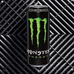 lizziesAxeThrowing_fmonster