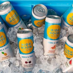 lizziesAxeThrowing_highNoon