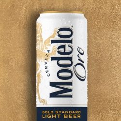 lizziesAxeThrowing_modeloOro