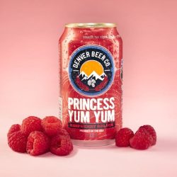 lizziesAxeThrowing_princessYumYum